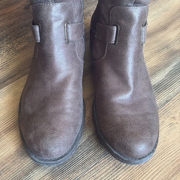 Baretraps Clary Riding Boots - Picture 5 of 7